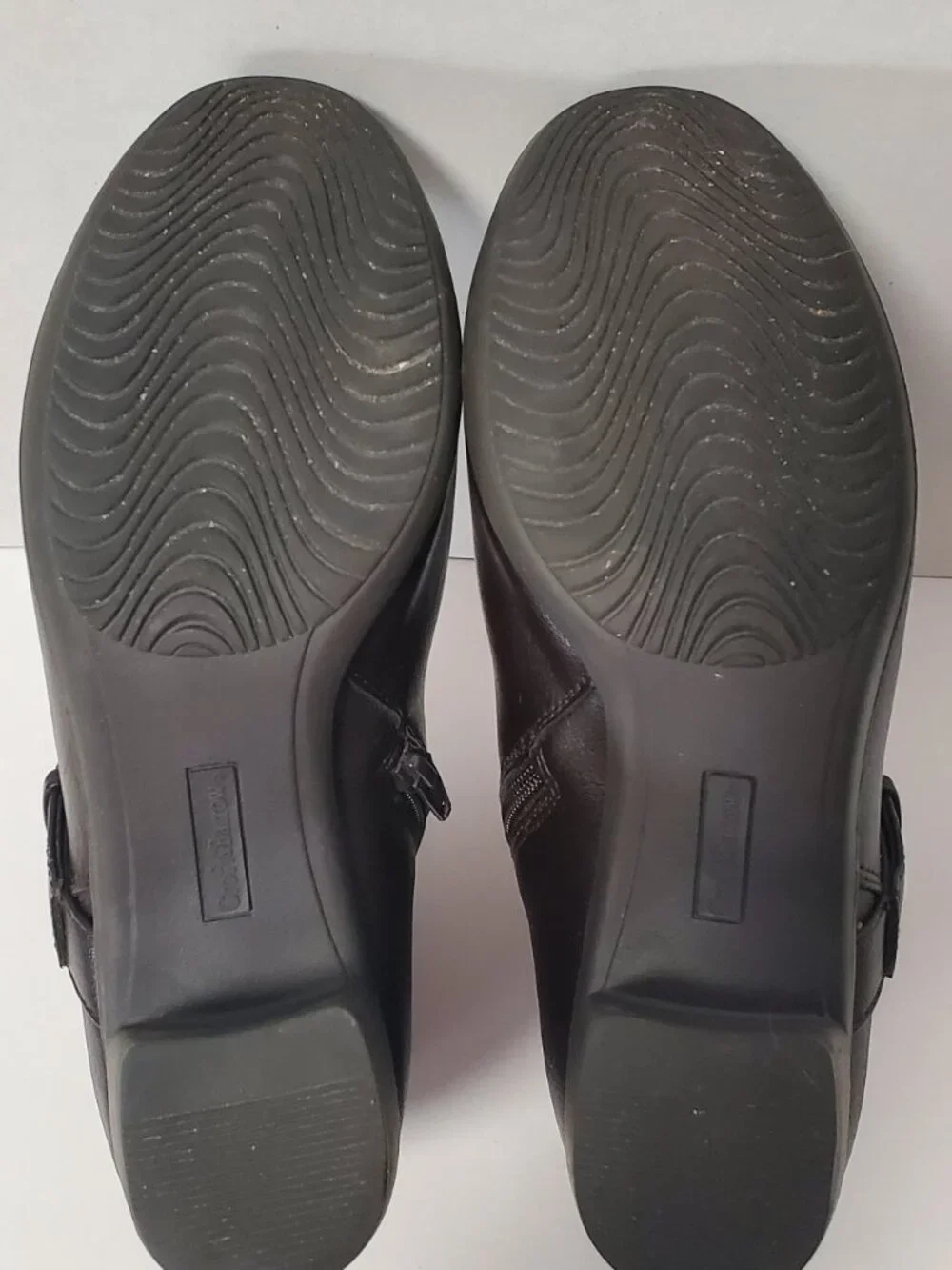 Womens Size 9 Brown Booties